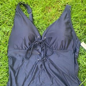 Evangeline Contour Plus